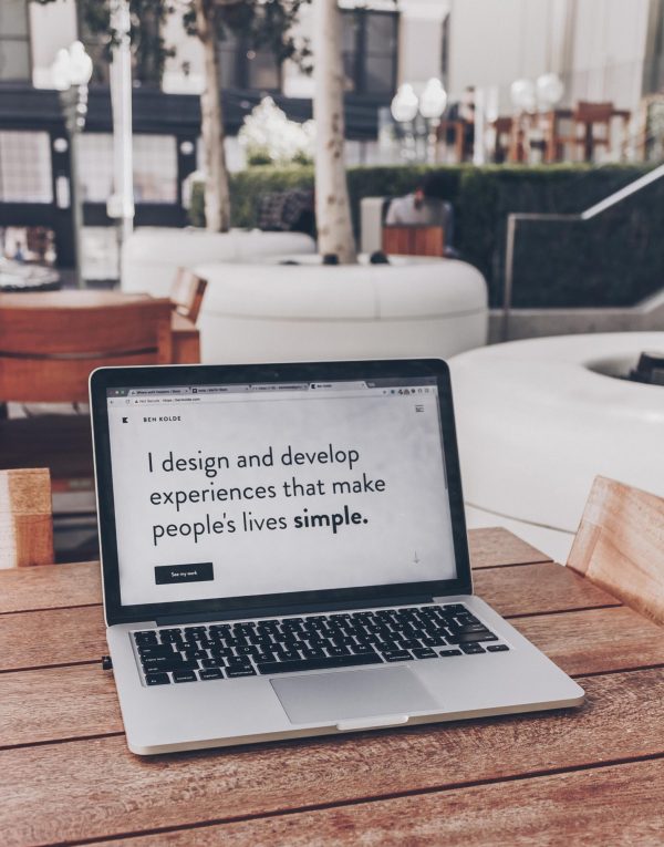Open Banking Apps: Open laptop sitting on a desk with a message on the screen